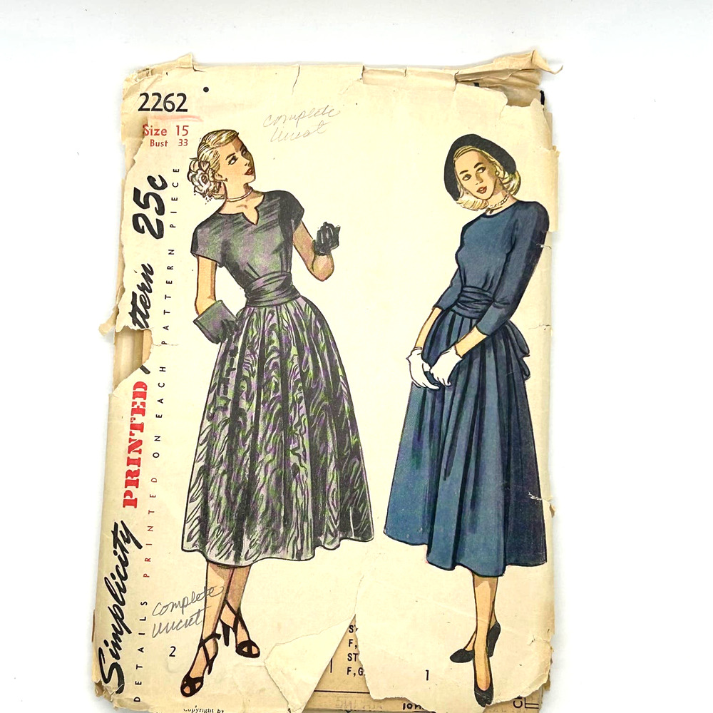 Simplicity Vintage 1947 Pattern #2262 Jr. Misses Dress & Cummerbund Size 15